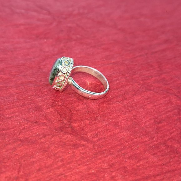 Ruby Zoisite ring sterling silver -Unique gemstone ring - Picture 4 of 16